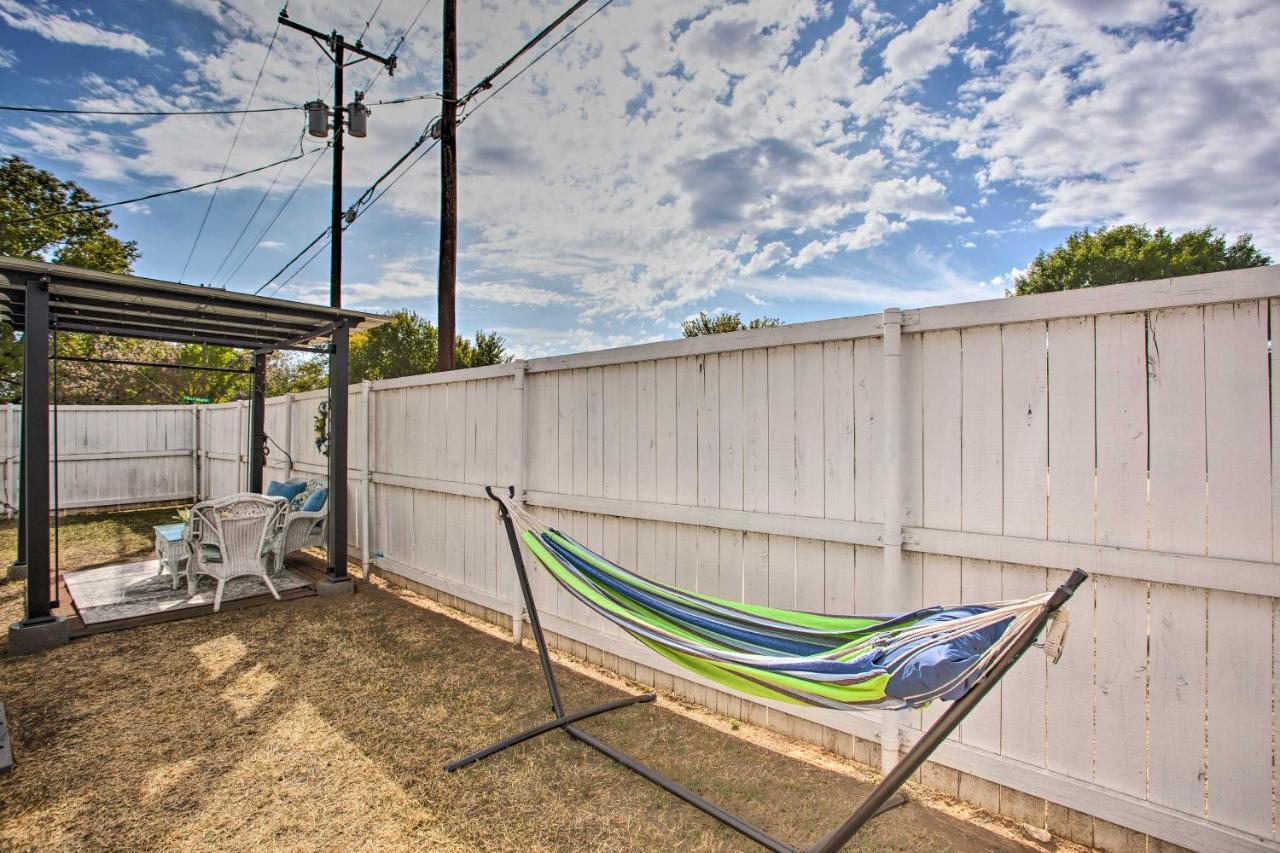 Pet-Friendly Lake Dallas Home Near Lewisville Lake Exterior foto