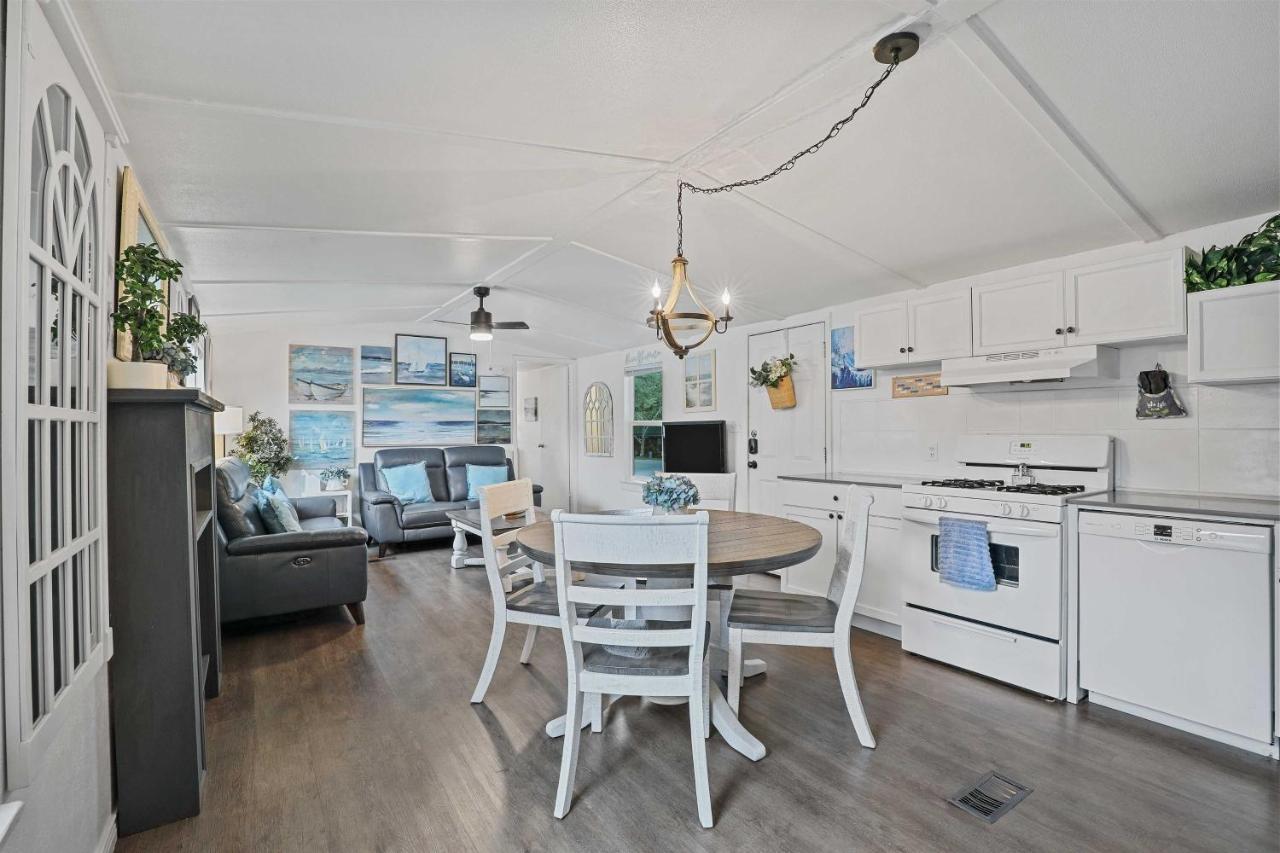 Pet-Friendly Lake Dallas Home Near Lewisville Lake Exterior foto